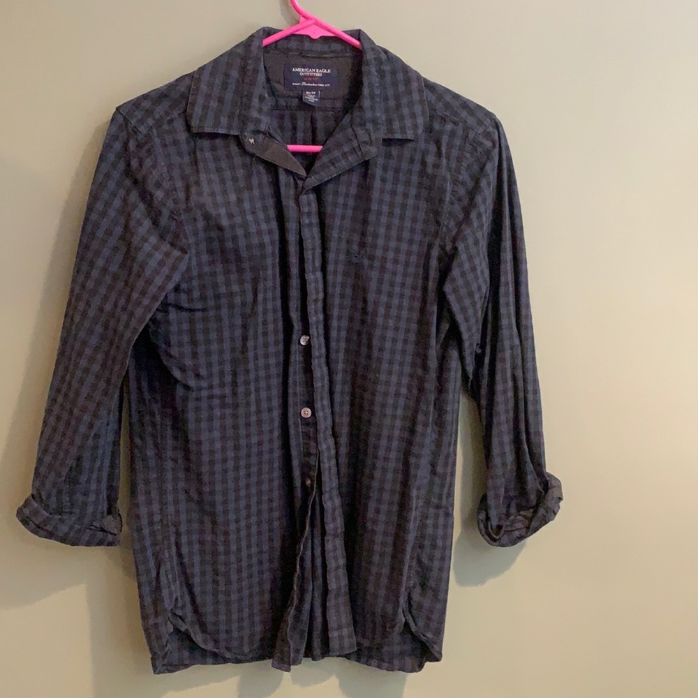 American eagle AEO men size XS extra small casual buttondown dress shirt